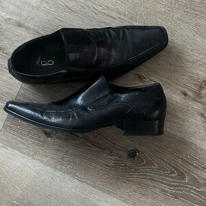 Aldo Dress Shoes - very good condition